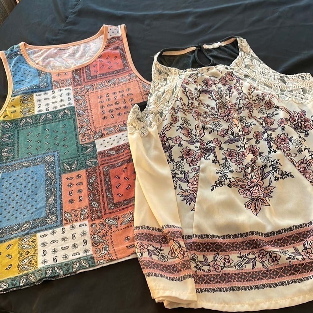 HINT of Mint & 4th Dimension Women's Tank Top Bundle - Size Medium
